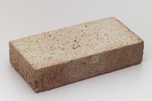 遊び心をくすぐるバッチの製作もできる